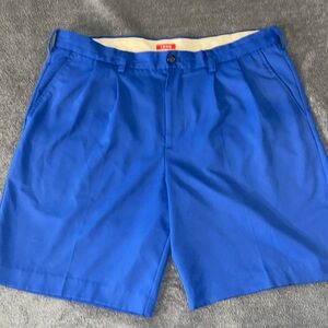 IZOD Men’s blue shorts 36W